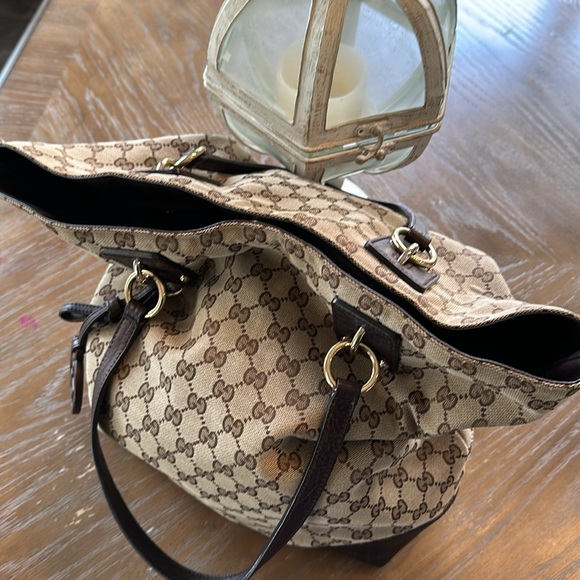 Gucci GG monogram canvas tote bag with COA - Picture 14 of 17